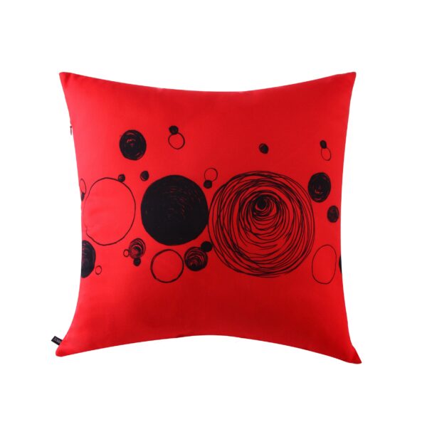 juma|W Suzhou| lin-lin|print| pillow |Red| sustainable fashion | green fashion | recycled rpet fashion | sustainable design