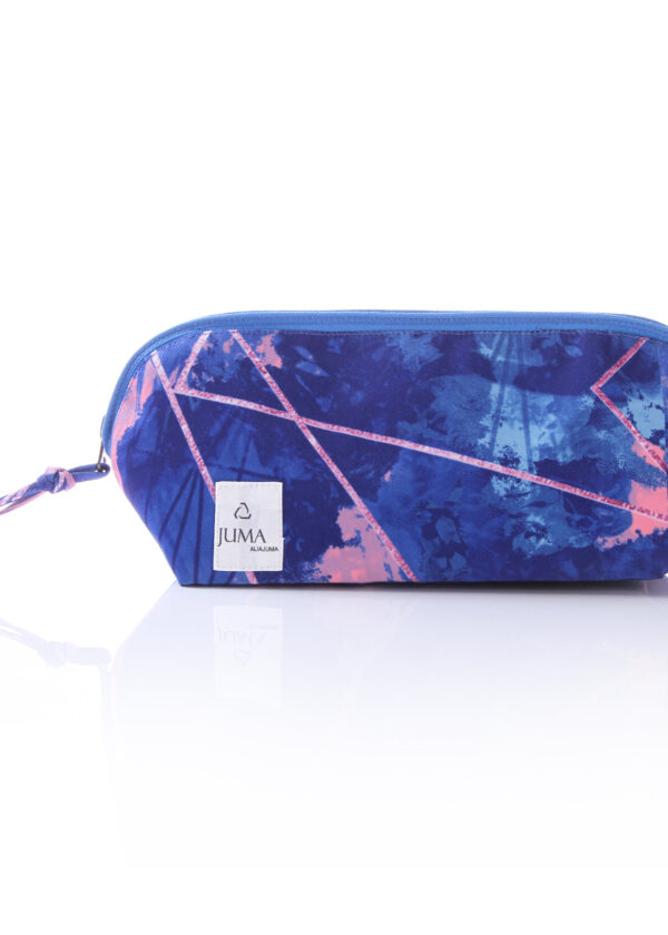 w-suzhou |  abstract | print | travel bag | sustainable fashion | green fashion | recycled rpet fashion | sustainable design
