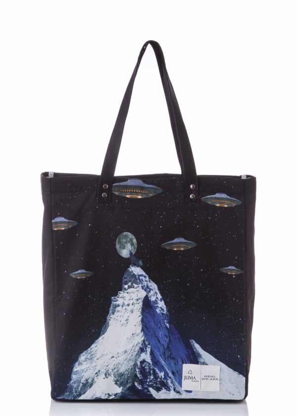 heal we are | ufo print | tote | black | sustainable fashion | green fashion | recycled rpet fashion | sustainable design