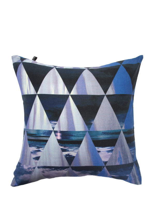 Juma | square | pillow | geomatric triangle | print | blue | sustainable fashion | green fashion | recycled rpet fashion | sustainable design