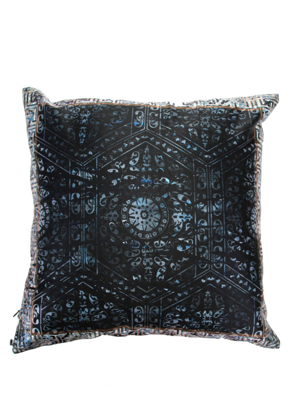 Juma | square | pillow | tapestry | print | sustainable fashion | green fashion | recycled rpet fashion | sustainable design
