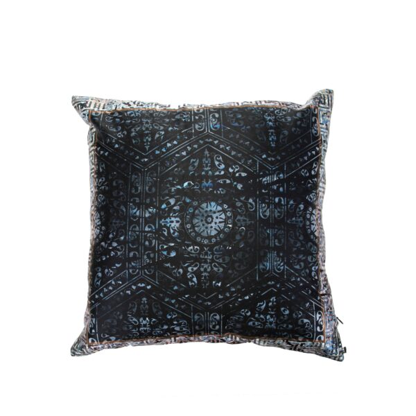 Juma | square | pillow | tapestry | print | sustainable fashion | green fashion | recycled rpet fashion | sustainable design