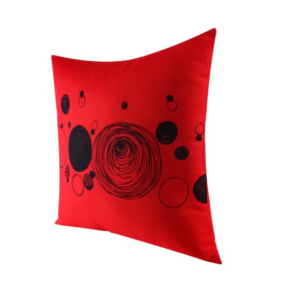 juma|W Suzhou| lin-lin|print| pillow |Red| sustainable fashion | green fashion | recycled rpet fashion | sustainable design