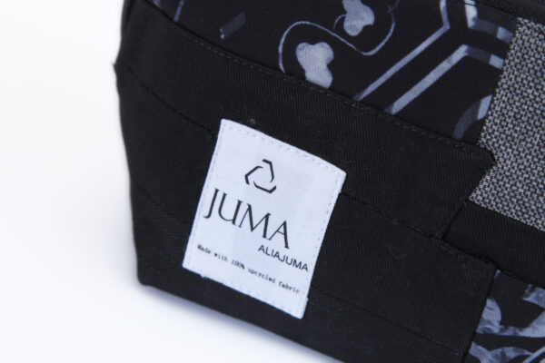 Juma | travel | bag | pieces | print | sustainable fashion | green fashion | recycled rpet fashion | sustainable design