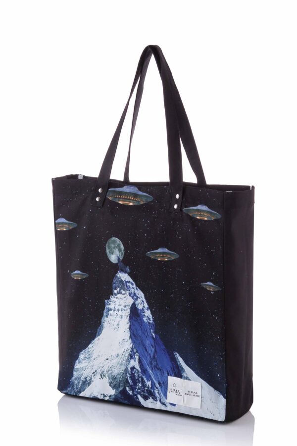 heal we are | ufo print | tote | black | sustainable fashion | green fashion | recycled rpet fashion | sustainable design