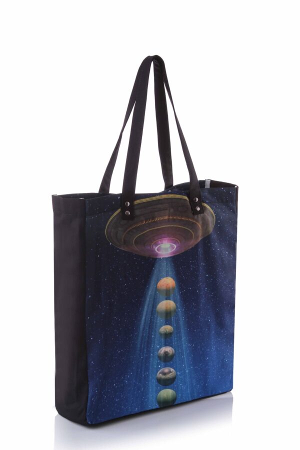 heal we are | ufo print | tote | black | sustainable fashion | green fashion | recycled rpet fashion | sustainable design