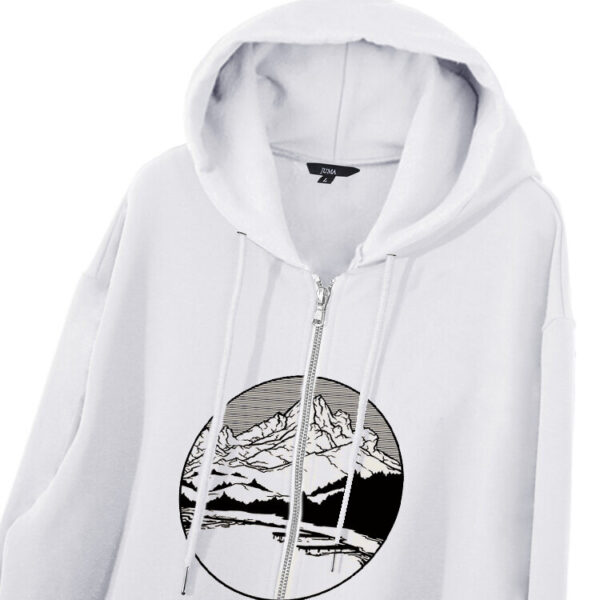 dalian obscure club | hoodie | white | sustainable fashion | green fashion | recycled rpet fashion | sustainable design