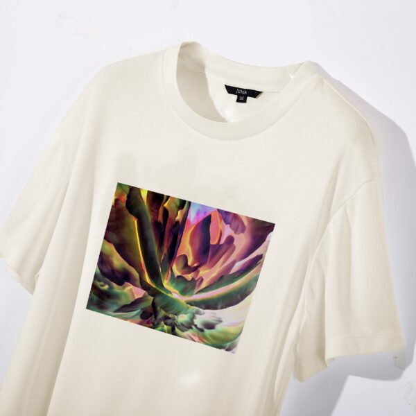 ACID4YUPPIES |  Guha arnie peony |TSHIRT | CREAM | sustainable fashion | green fashion | recycled rpet fashion | sustainable design