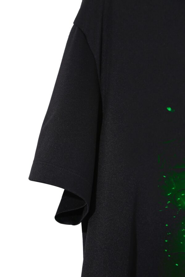 Juma | YOUJIE YANG | PRINT 9 | TSHIRT | BLACK | sustainable fashion | green fashion | recycled rpet fashion | sustainable design