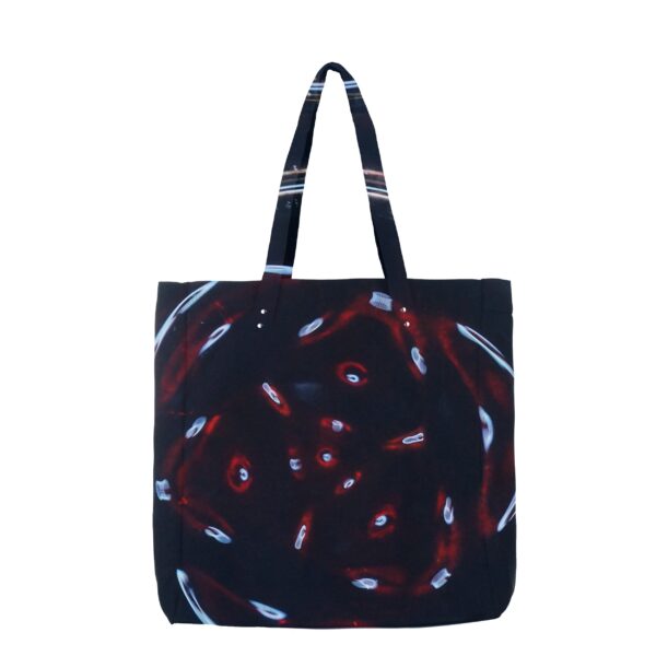 llnd | printed | tote | black | sustainable fashion | green fashion | recycled rpet fashion | sustainable design