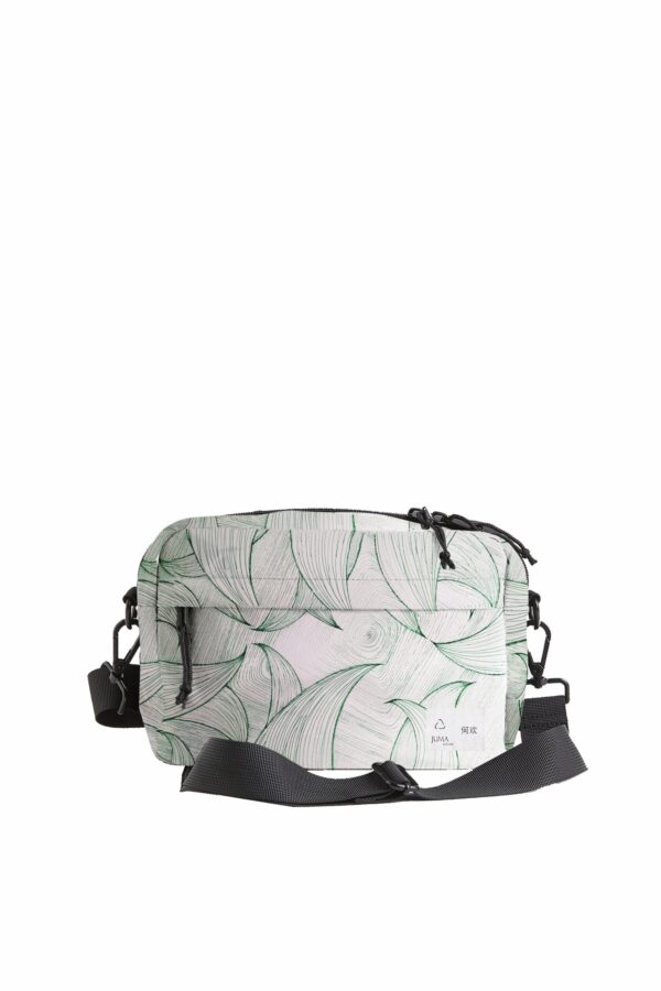 JUMA | huan he | cross body bag | green | sustainable fashion | green fashion | recycled rpet fashion | sustainable design