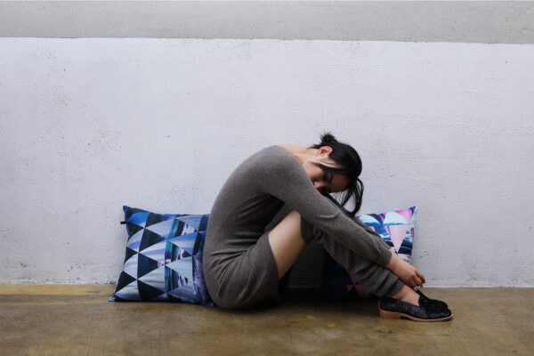 Juma | square | pillow | geomatric triangle | print | blue | sustainable fashion | green fashion | recycled rpet fashion | sustainable design