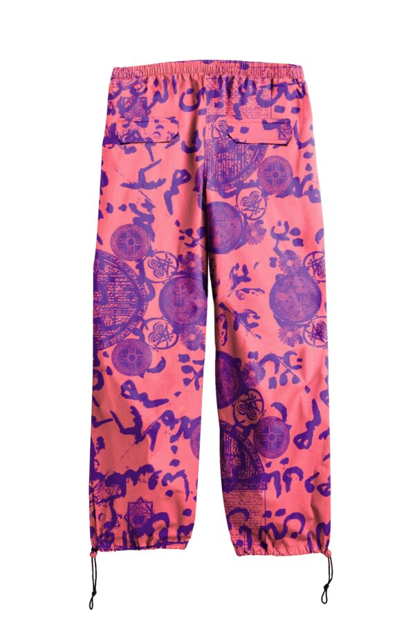 Yamza | printed | parachute pants | pink | sustainable fashion | green fashion | recycled rpet fashion | sustainable design