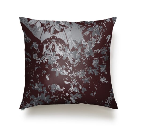 Juma | square | pillow | flower | print | silver | sustainable fashion | green fashion | recycled rpet fashion | sustainable design