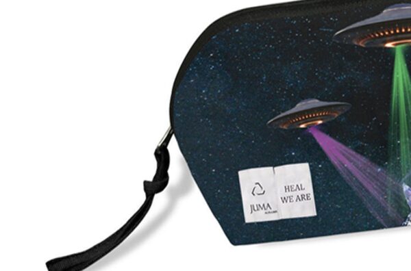 heal we are | ufo print | travel bag | black | sustainable fashion | green fashion | recycled rpet fashion | sustainable design