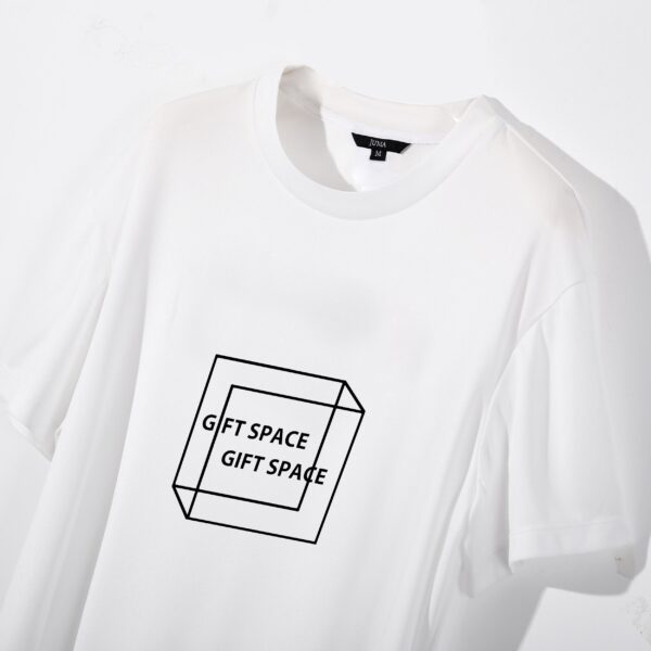 Juma | GIFT SPACE | PRINTED | TSHIRT | WHITE | sustainable fashion | green fashion | recycled rpet fashion | sustainable design