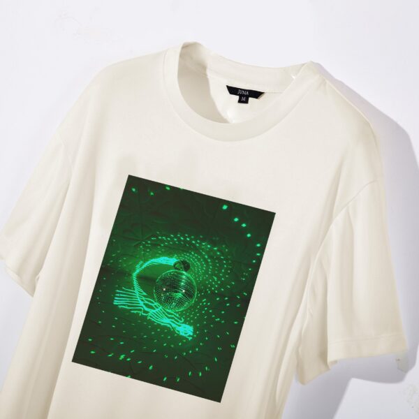 Juma | YOUJIE YANG | PRINT 8 | TSHIRT | CREAM | sustainable fashion | green fashion | recycled rpet fashion | sustainable design