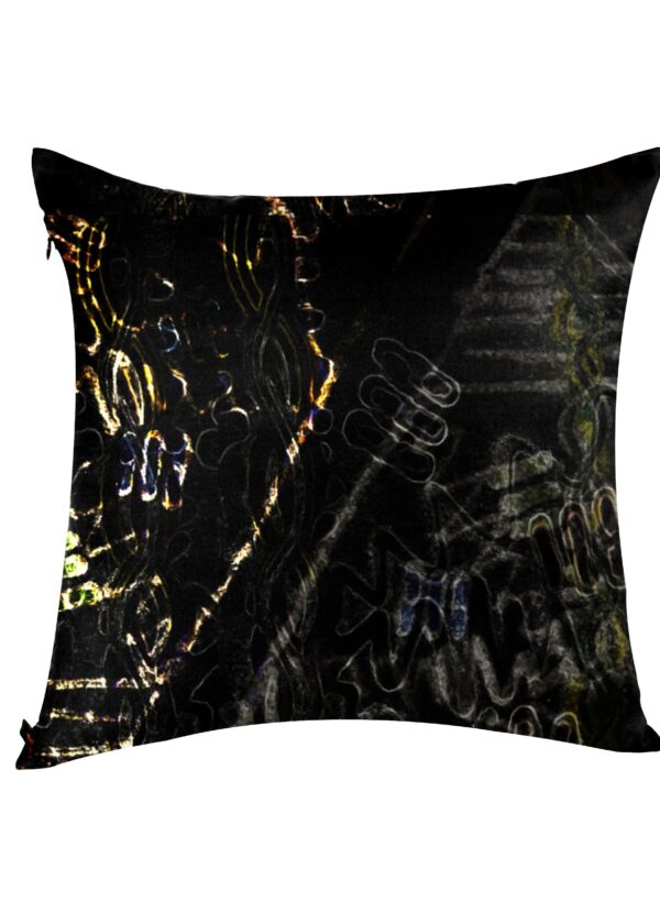 juma|tara |print| pillow |black| sustainable fashion | green fashion | recycled rpet fashion | sustainable design