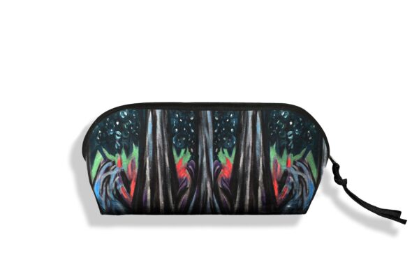 Juma | NIGEL NOLAN |Floral Pour Moonlight | TRAVEL BAG | BLUE | sustainable fashion | green fashion | recycled rpet fashion | sustainable design