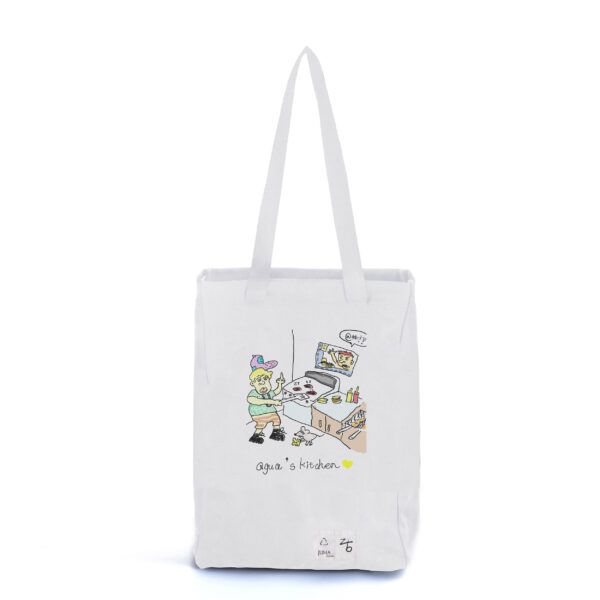 zb | aqua kitchen | print | tote | white | sustainable fashion | green fashion | recycled rpet fashion | sustainable design