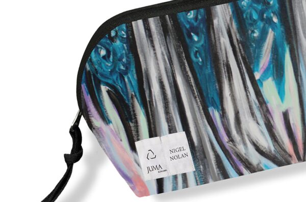 Juma | NIGEL NOLAN | TRAVEL BAG | SKY BLUE | sustainable fashion | green fashion | recycled rpet fashion | sustainable design