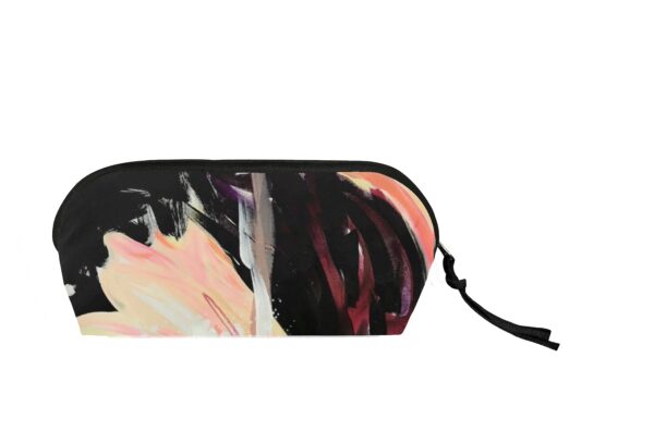 Juma | Nigel Nolan | travel bag | Flotwer for tragedy | print | BLACK | sustainable fashion | green fashion | recycled rpet fashion | sustainable design