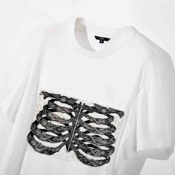 Yang Yu Print 1 T-Shirt - 4 Recycled Water Bottles - White - Image 3